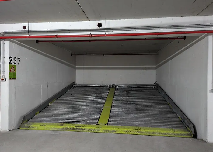 Work&travel We20 - Parkplatz, Netflix, Internet Fuer 2 Gaeste * Markranstädt