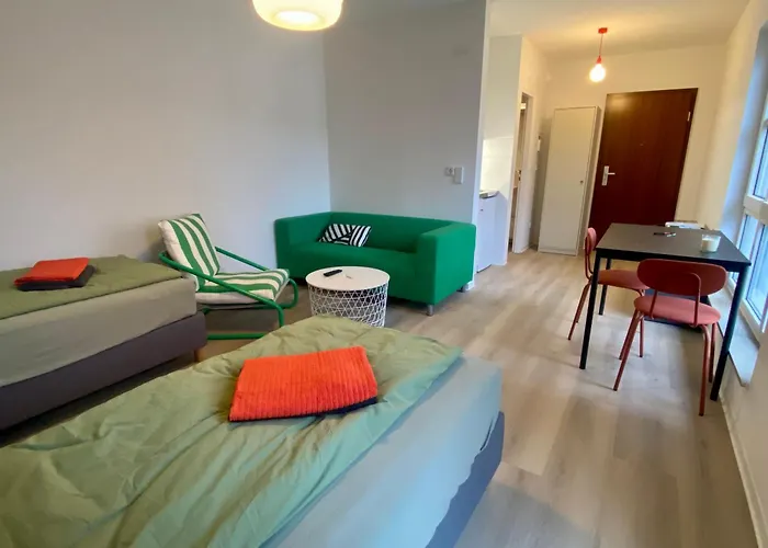 Work&travel We20 - Parkplatz, Netflix, Internet Fuer 2 Gaeste Apartamento
